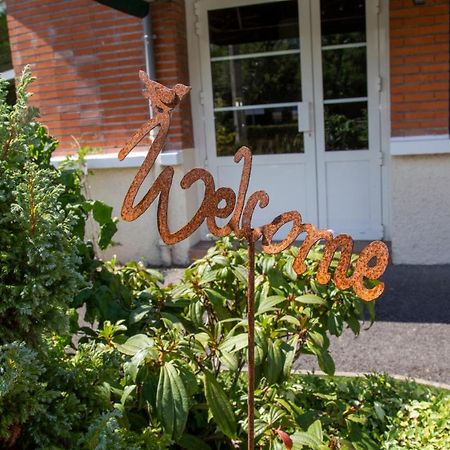 Logis - Hotel Restaurant Du Canard Hangest-sur-Somme 외부 사진